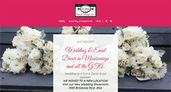 Desktop Screenshot of linaarangofloraldesign.com